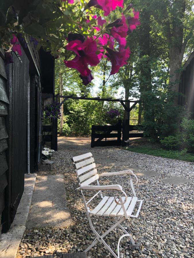 B&B De Tuinfluiter Nieuwleusen Экстерьер фото