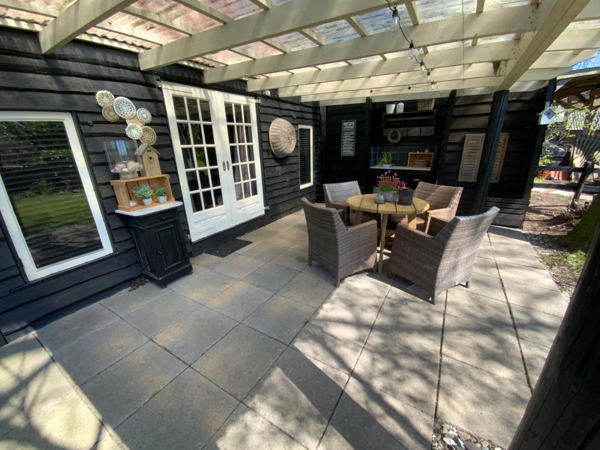 B&B De Tuinfluiter Nieuwleusen Экстерьер фото